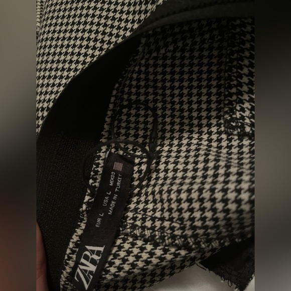 Jogger - Picture 5 of 10